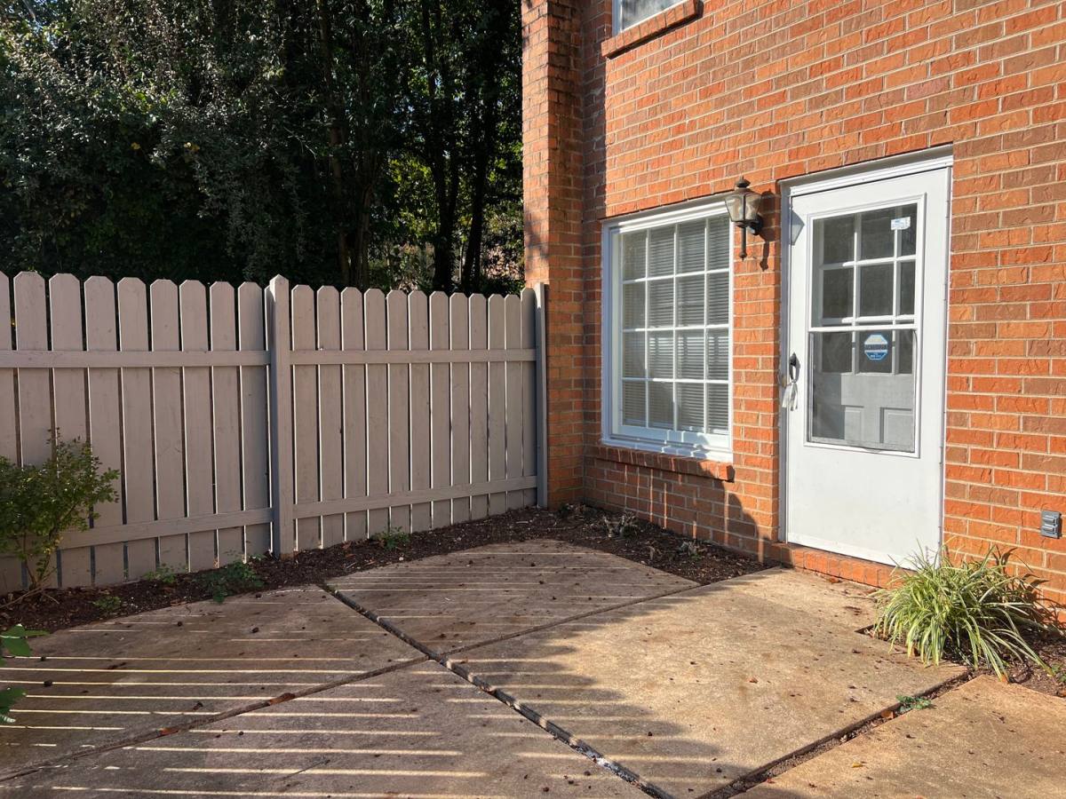 Townhouse for rent at 315 S Pope St, Athens, GA 30606