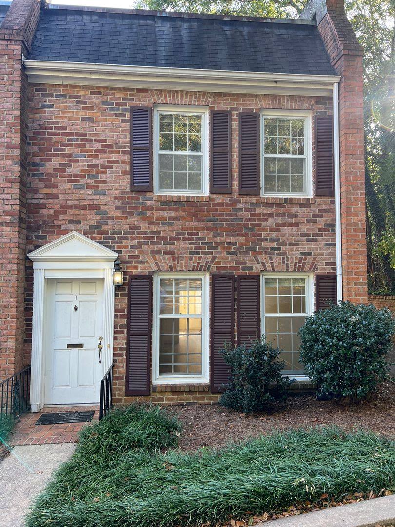 Townhouse for rent at 315 S Pope St, Athens, GA 30606