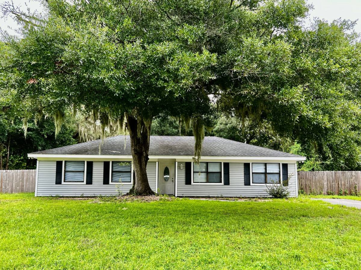 House for rent at 30 Yorktown Rd, Saint Marys, GA 31558