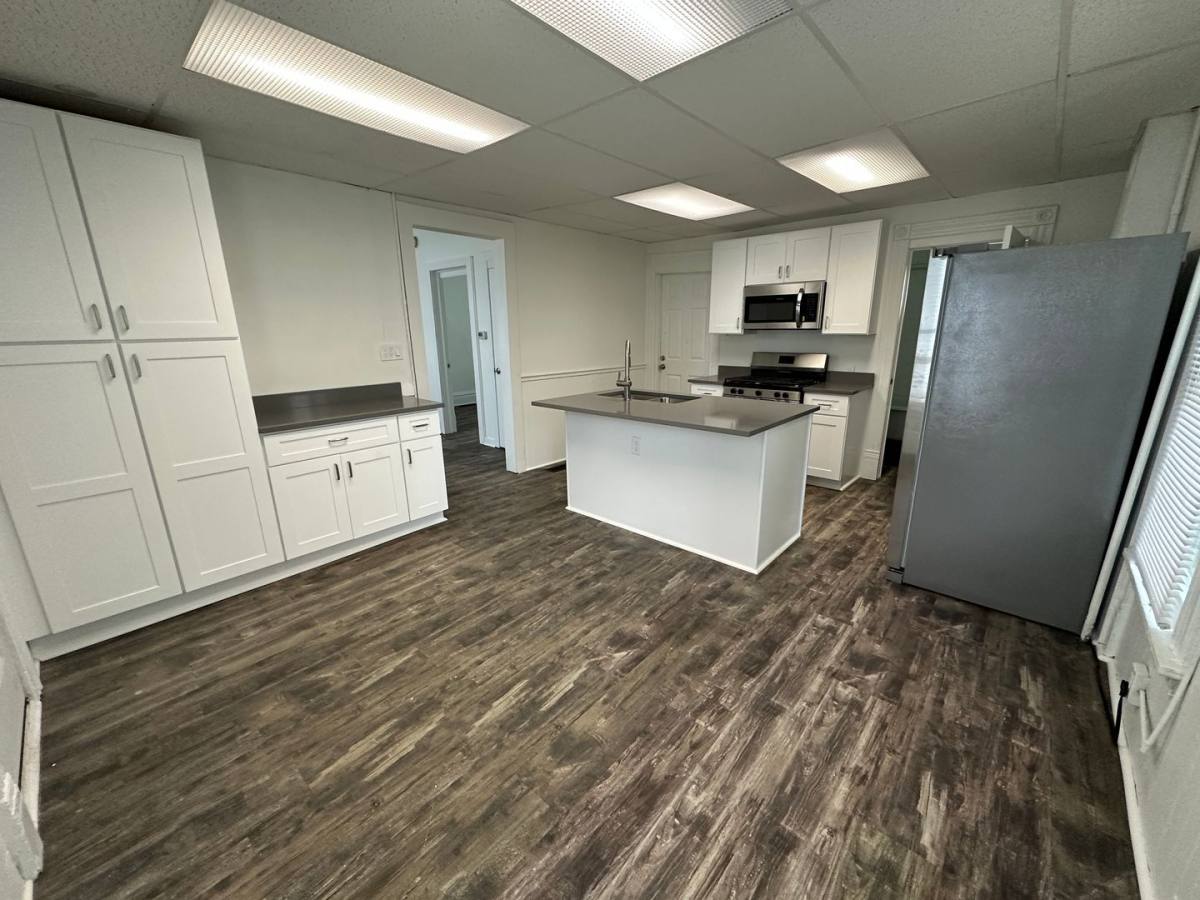 Apartment for rent at 652 Chatham NW, Grand Rapids, MI 49504
