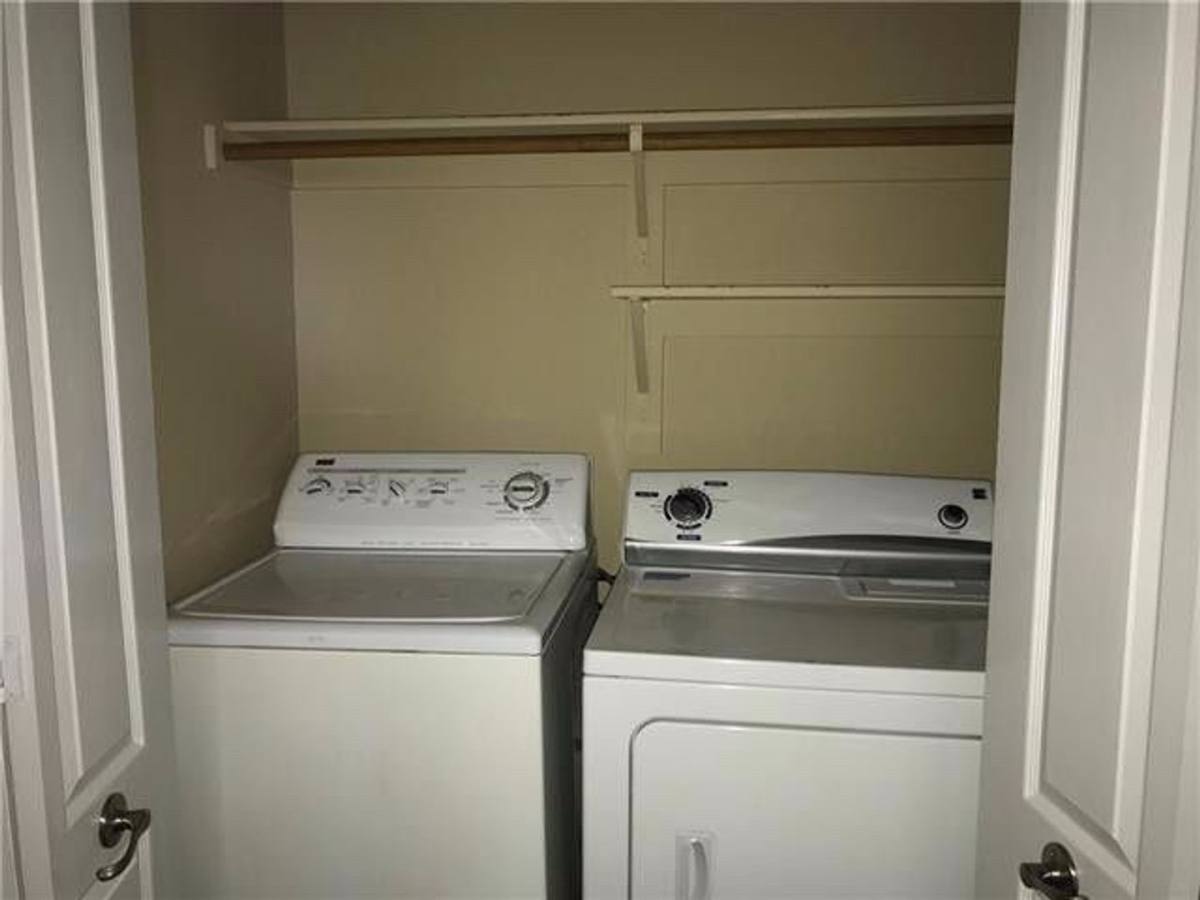Townhouse for rent at 5916 Clearwater Dr, The Colony, TX 75056