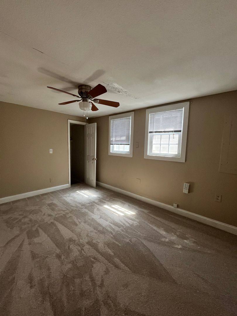 Apartment for rent at 4604 Illinois Ave, Nashville, TN 37209