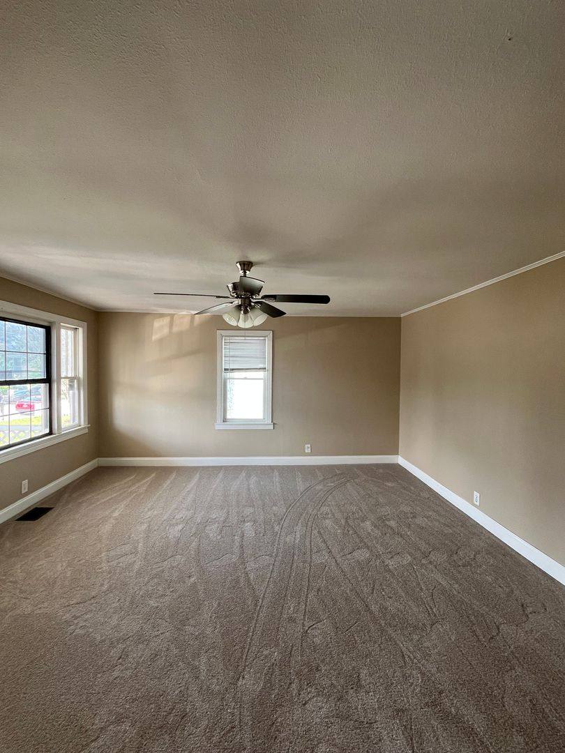 Apartment for rent at 4604 Illinois Ave, Nashville, TN 37209