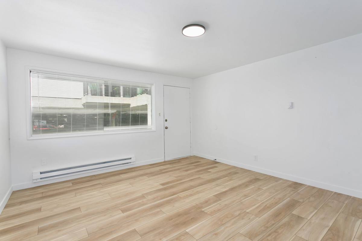 Apartment for rent at 610 S Sheridan Ave, Tacoma, WA 98405