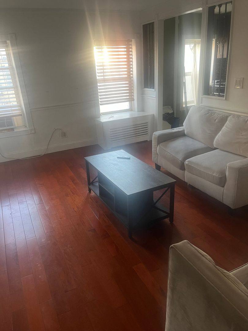 Townhouse for rent at 579 Putnam Ave, Brooklyn, NY 11221