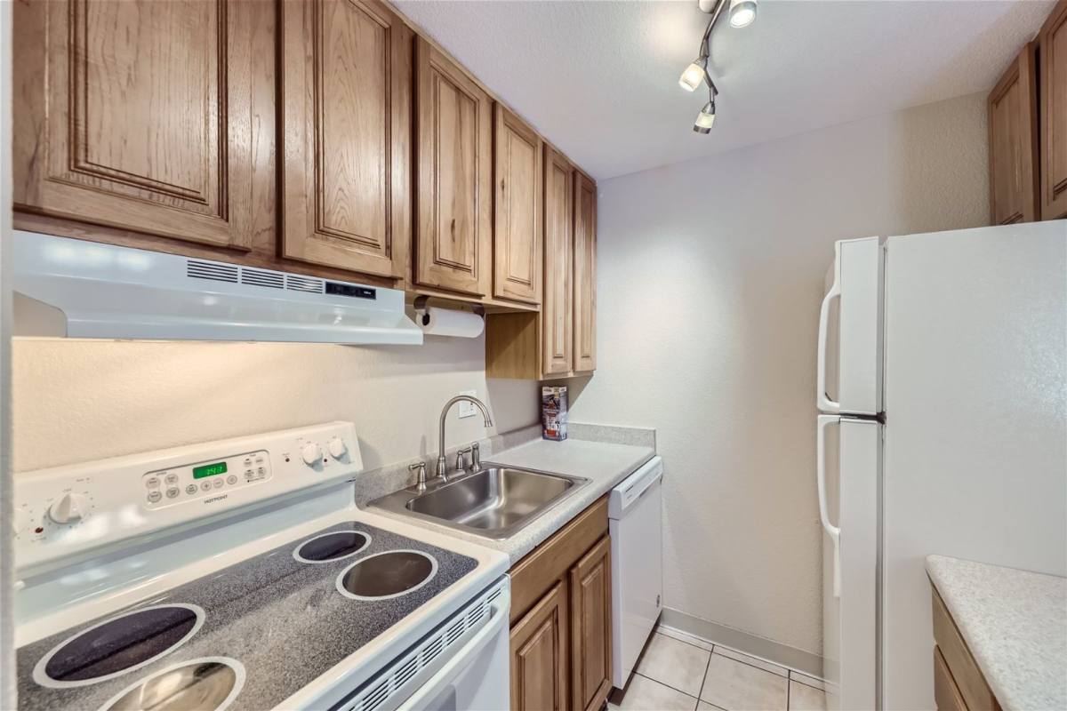 Condo for rent at 5402 Carr St, Arvada, CO 80002