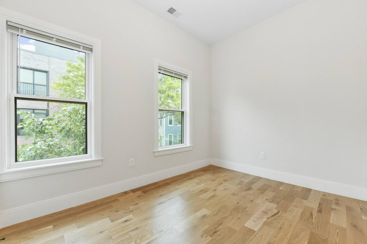 Apartment for rent at 198 Maverick #1, East Boston, MA 02128