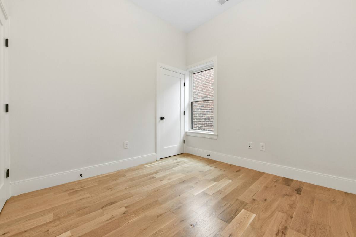 Apartment for rent at 198 Maverick #1, East Boston, MA 02128