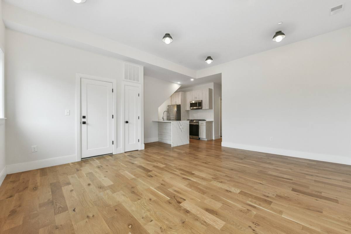 Apartment for rent at 198 Maverick #1, East Boston, MA 02128