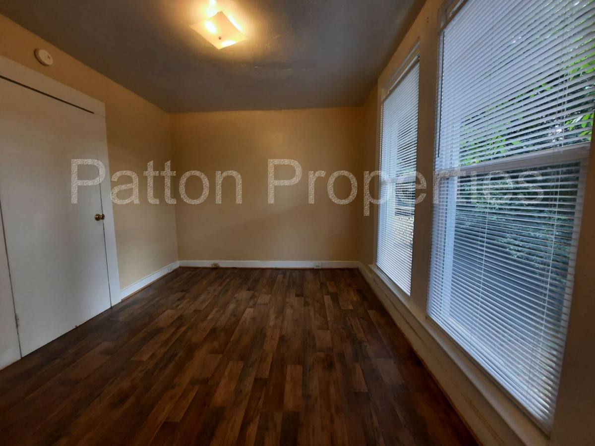 Apartment for rent at 3202 Colin Kelly Dr #OUTSIDE Cofc, Columbia, SC 29204
