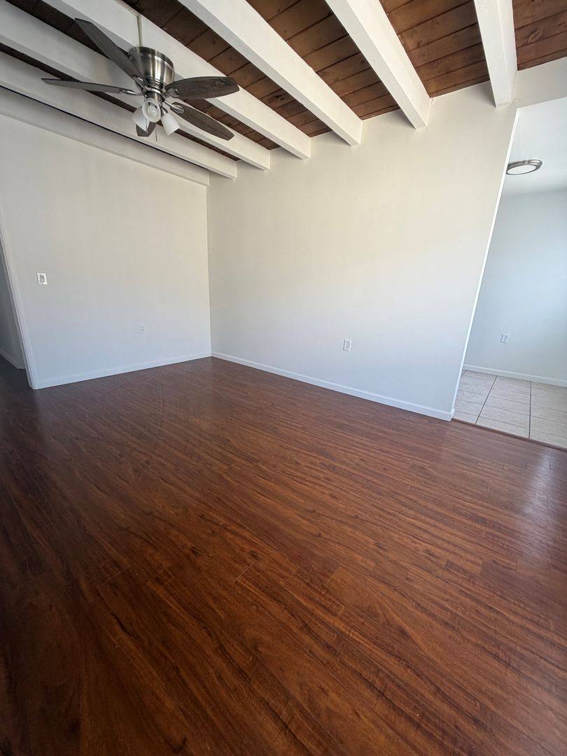 Apartment for rent at 12225 Pacific Ave, Los Angeles, CA 90066