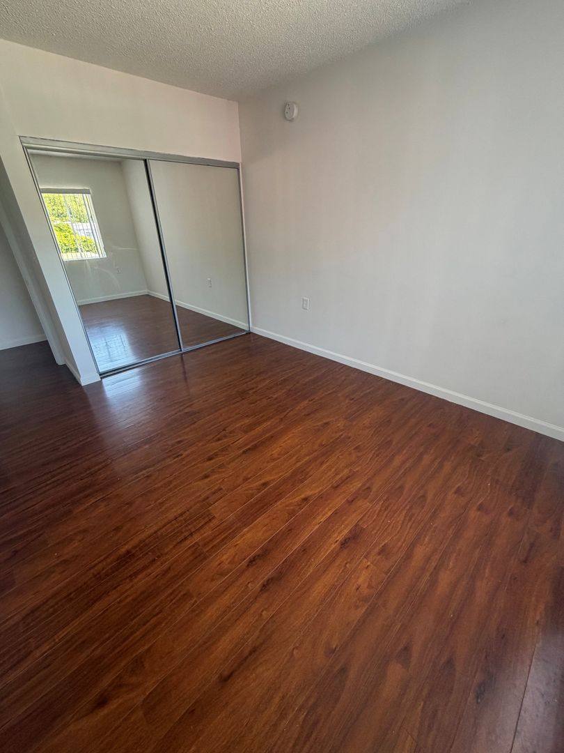 Apartment for rent at 12225 Pacific Ave, Los Angeles, CA 90066