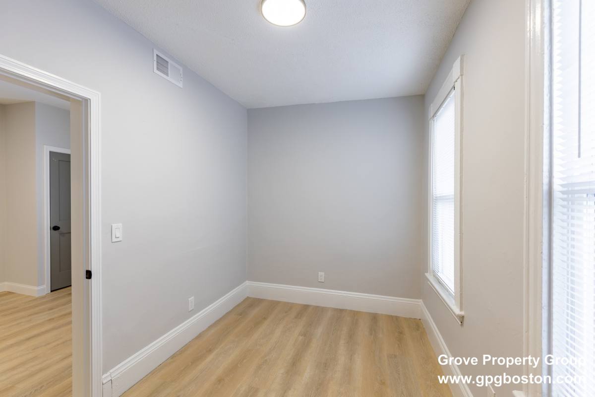 House for rent at 628 E 6th St #2, South Boston, MA 02127