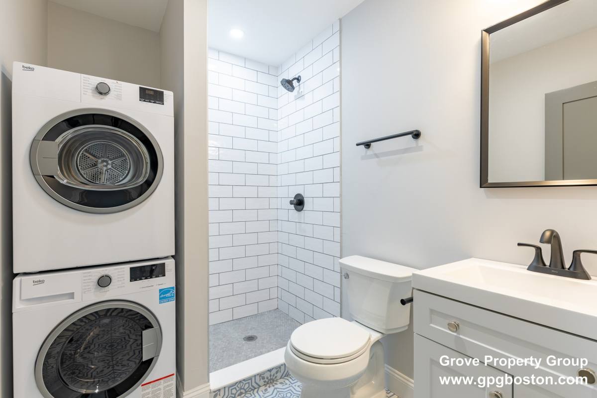 House for rent at 628 E 6th St #2, South Boston, MA 02127