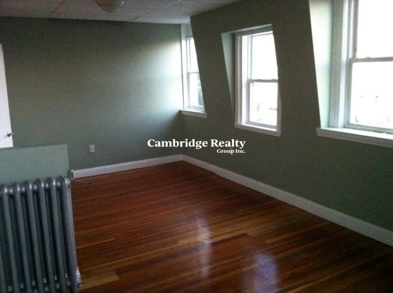 Apartment for rent at 358 Broadway #5T, Somerville, MA 02145