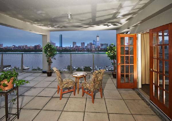 Apartment for rent at 100 Memorial Dr #203A, Cambridge, MA 02142