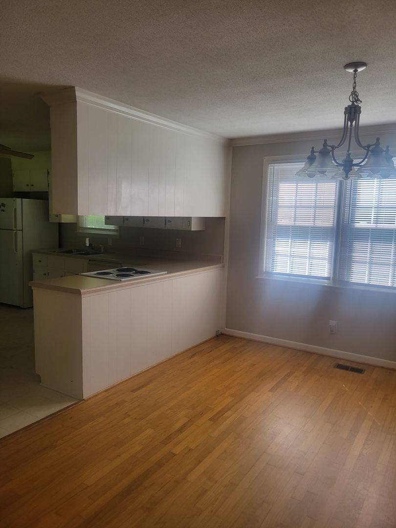 House for rent at 3102 Northwoods Dr, Jacksonville, NC 28540