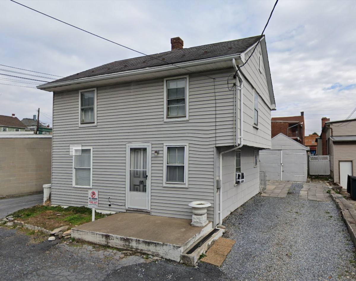 House for rent at 240 S Partridge St, Lebanon, PA 17042