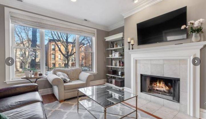 Apartment for rent at 823 W Lill Ave #2W, Chicago, IL 60614