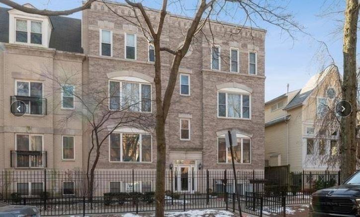 Apartment for rent at 823 W Lill Ave #2W, Chicago, IL 60614