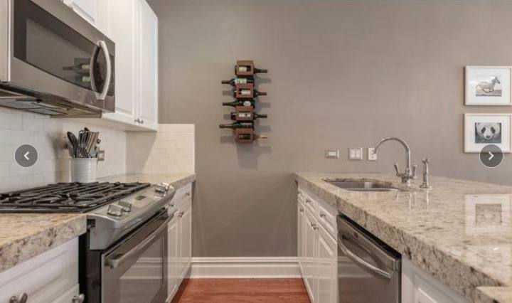 Apartment for rent at 823 W Lill Ave #2W, Chicago, IL 60614