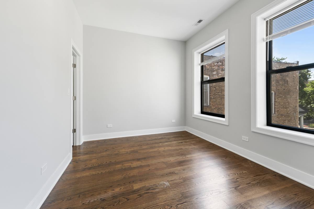 Apartment for rent at 1472 W Summerdale #2RE, Chicago, IL 60640