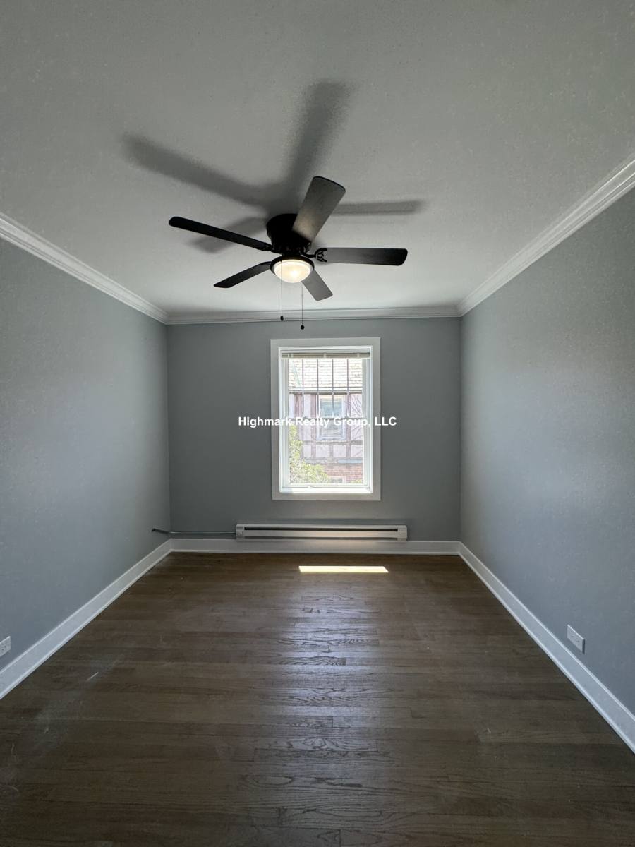 Apartment for rent at 918 Green Bay Rd #L2, Winnetka, IL 60093