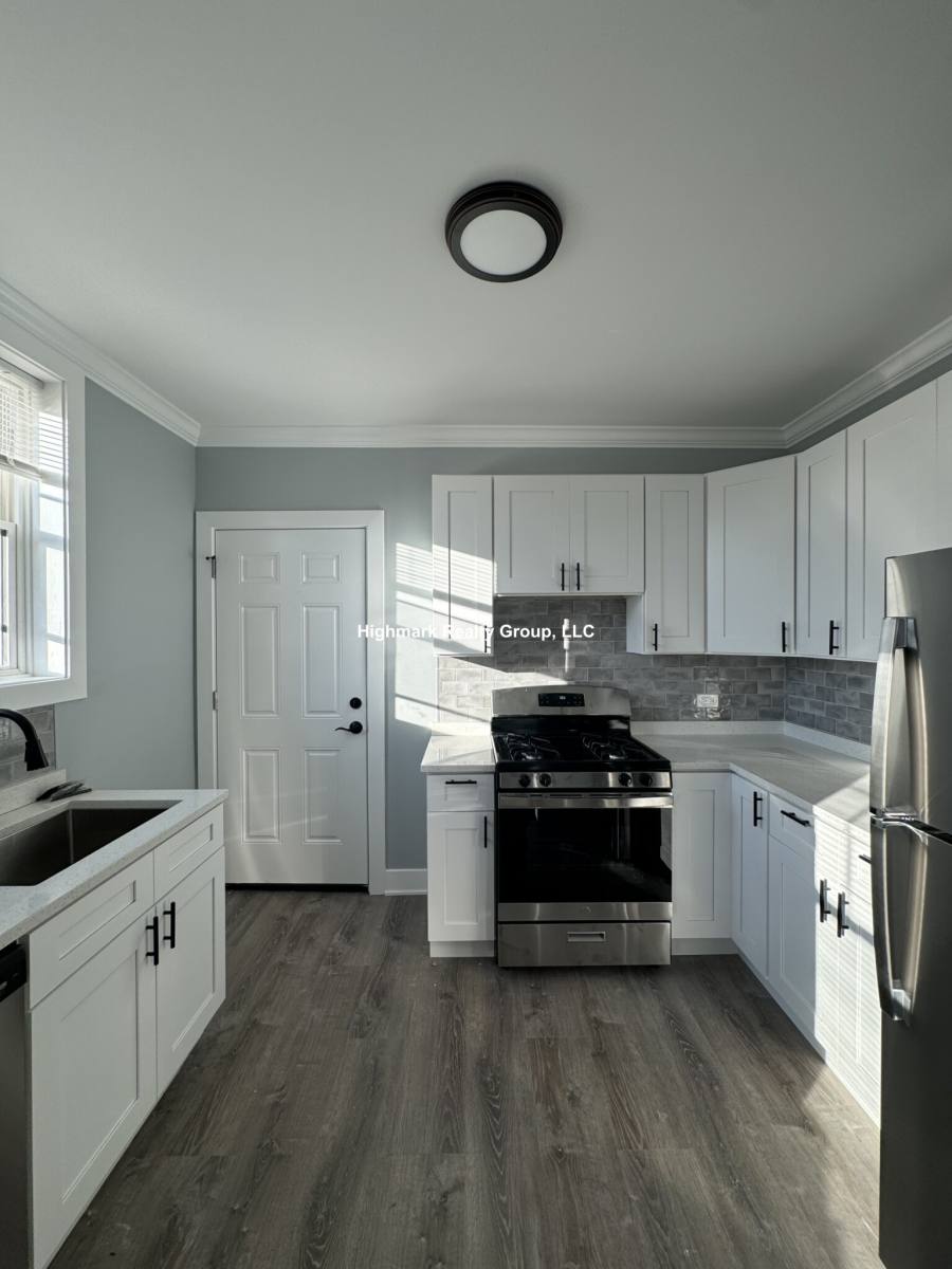 Apartment for rent at 918 Green Bay Rd #L2, Winnetka, IL 60093