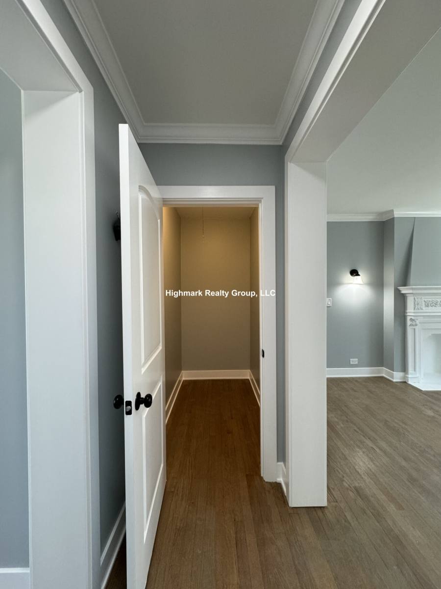 Apartment for rent at 918 Green Bay Rd #L2, Winnetka, IL 60093