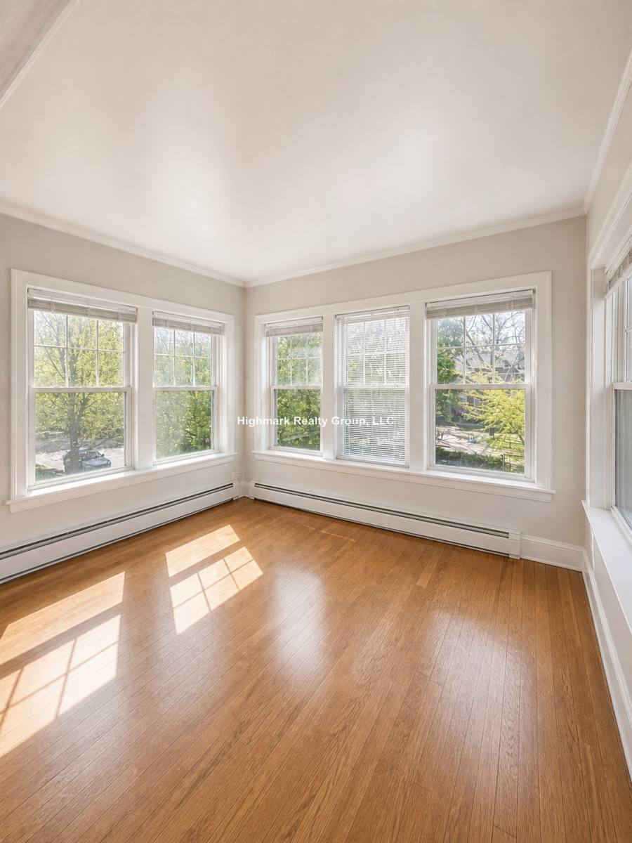 Apartment for rent at 327 Kedzie St #E2R, Evanston, IL 60202