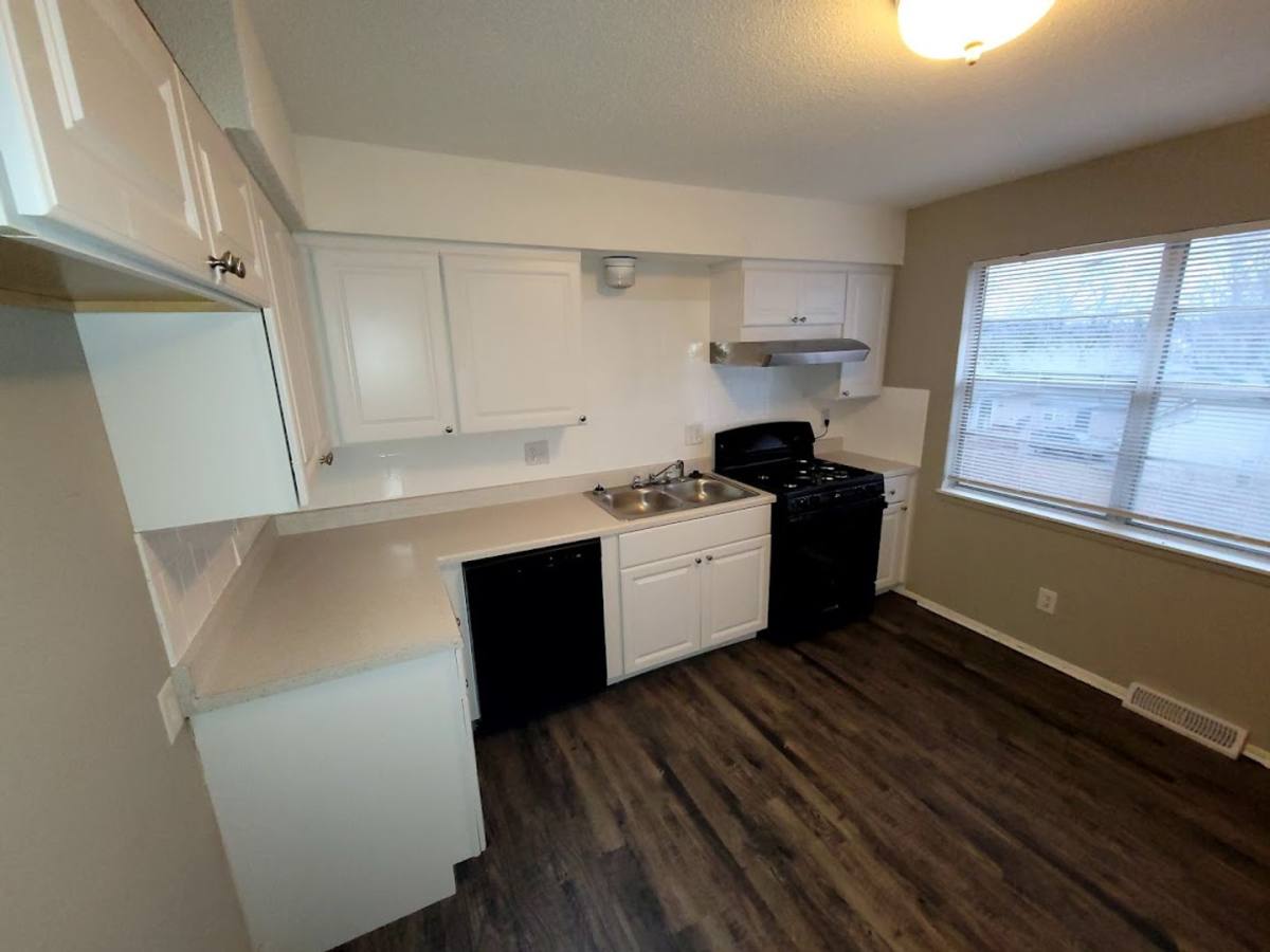 Apartment for rent at 5703-5705 NE 51st St, Kansas City, MO 64119