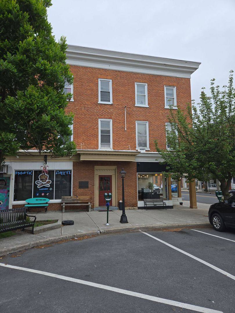Apartment for rent at 35 Center Square, Greencastle, PA 17225