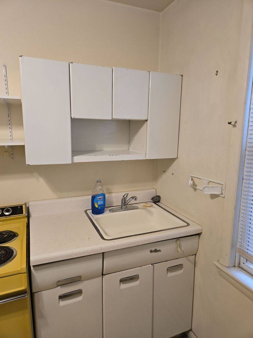 Apartment for rent at 35 Center Square, Greencastle, PA 17225