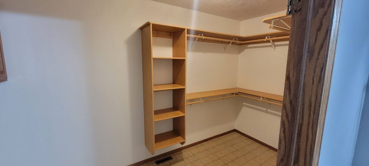 Townhouse for rent at 5006 S Baneberry Ave, Sioux Falls, SD 57105