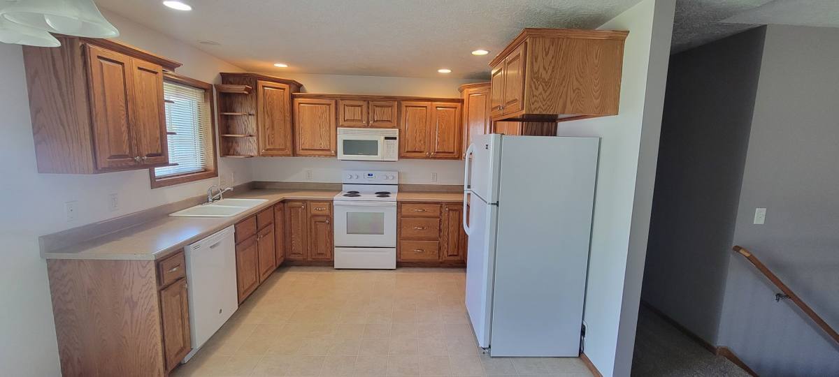 Townhouse for rent at 5006 S Baneberry Ave, Sioux Falls, SD 57105