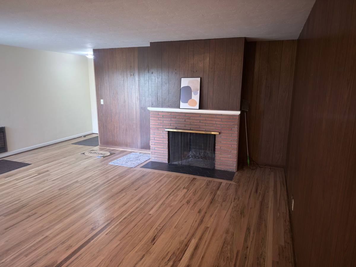 Apartment for rent at 8650 SW Canyon Lane, Portland, OR 97225