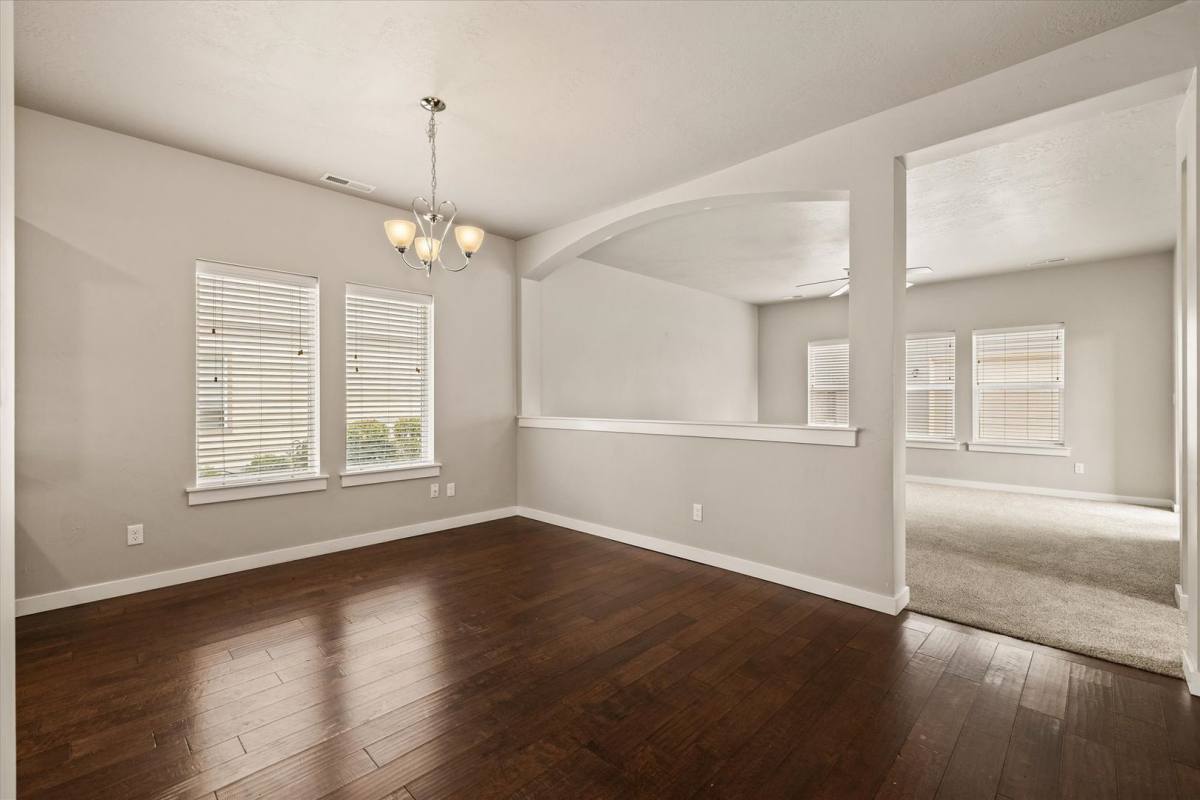 Apartment for rent at 352 E Idaho St, Eagle, ID 83616