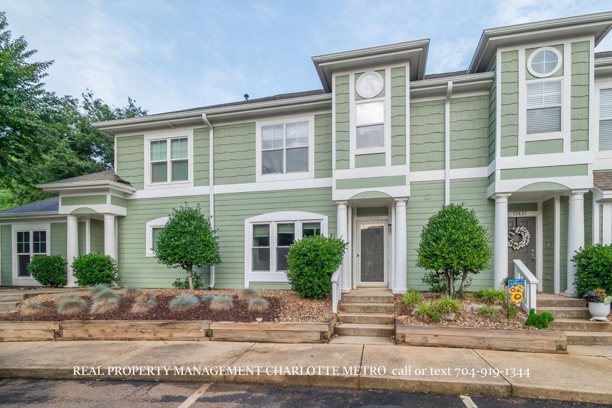 Townhouse for rent at 17429 Tuscany Lane, Cornelius, NC 28031