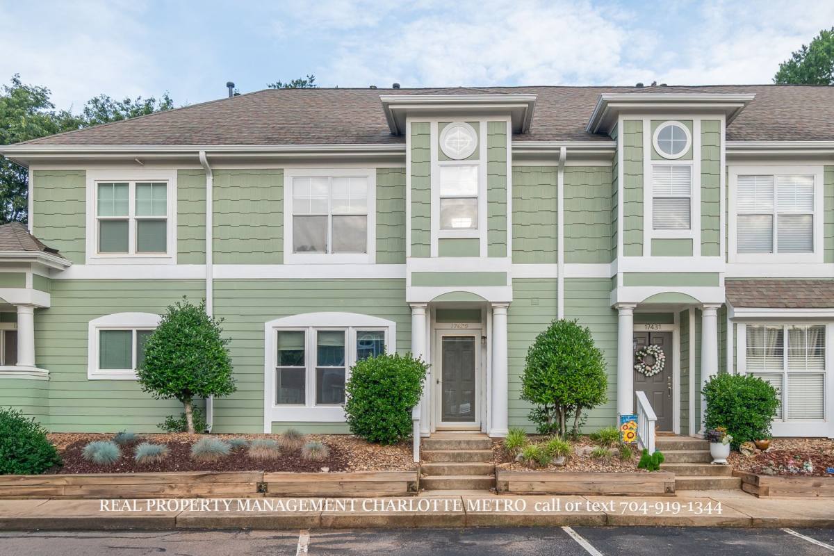 Townhouse for rent at 17429 Tuscany Lane, Cornelius, NC 28031
