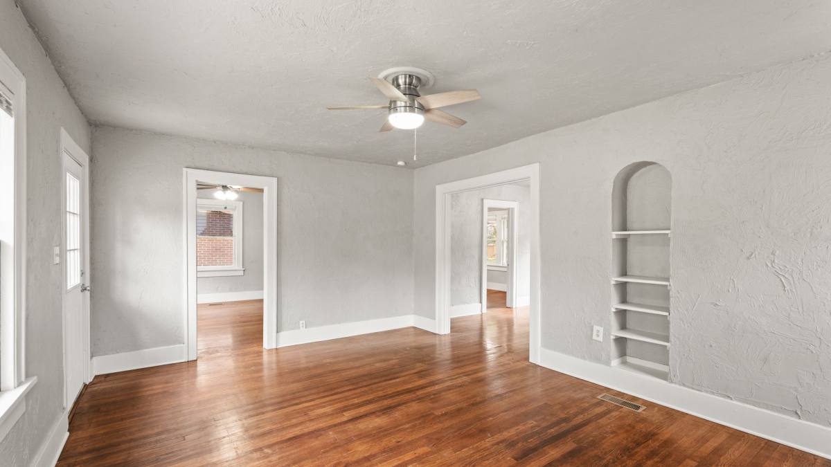 Apartment for rent at 318 NW 27th St, Oklahoma City, OK 73103
