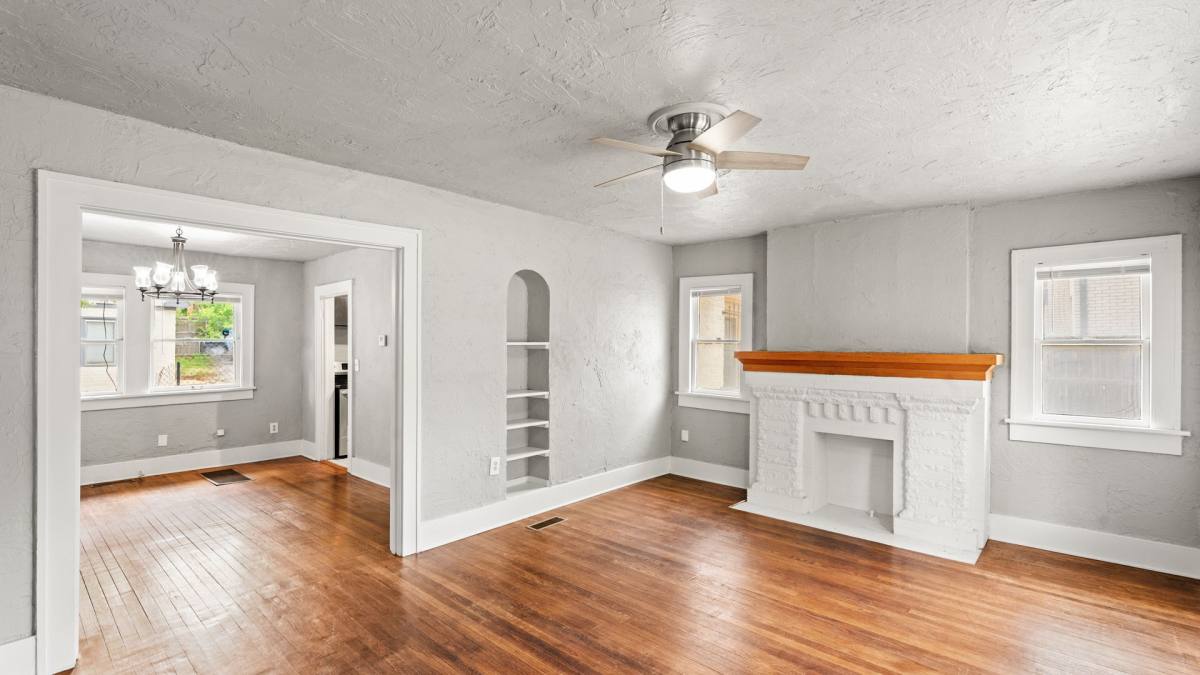 Apartment for rent at 318 NW 27th St, Oklahoma City, OK 73103