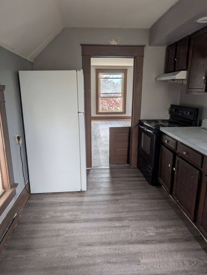 Apartment for rent at 604 Middlebury St, Elkhart, IN 46516