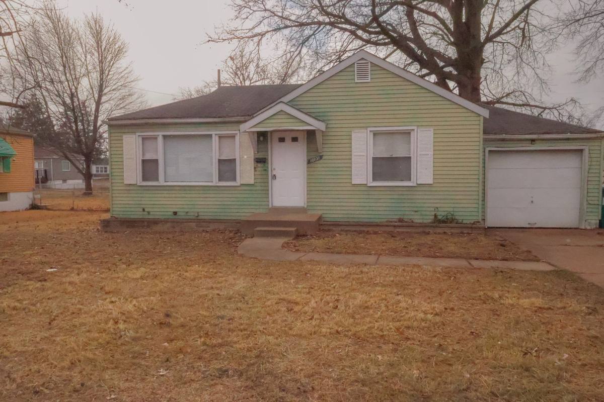 House for rent at 10131 Cabot Dr, Saint Louis, MO 63137