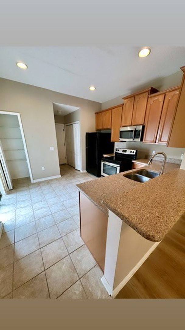 Townhouse for rent at 5513 Somersby Rd, Windermere, FL 34786