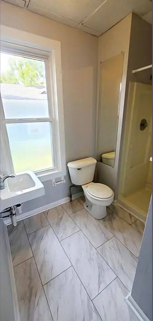 Townhouse for rent at 850 Fulton St W, Grand Rapids, MI 49504