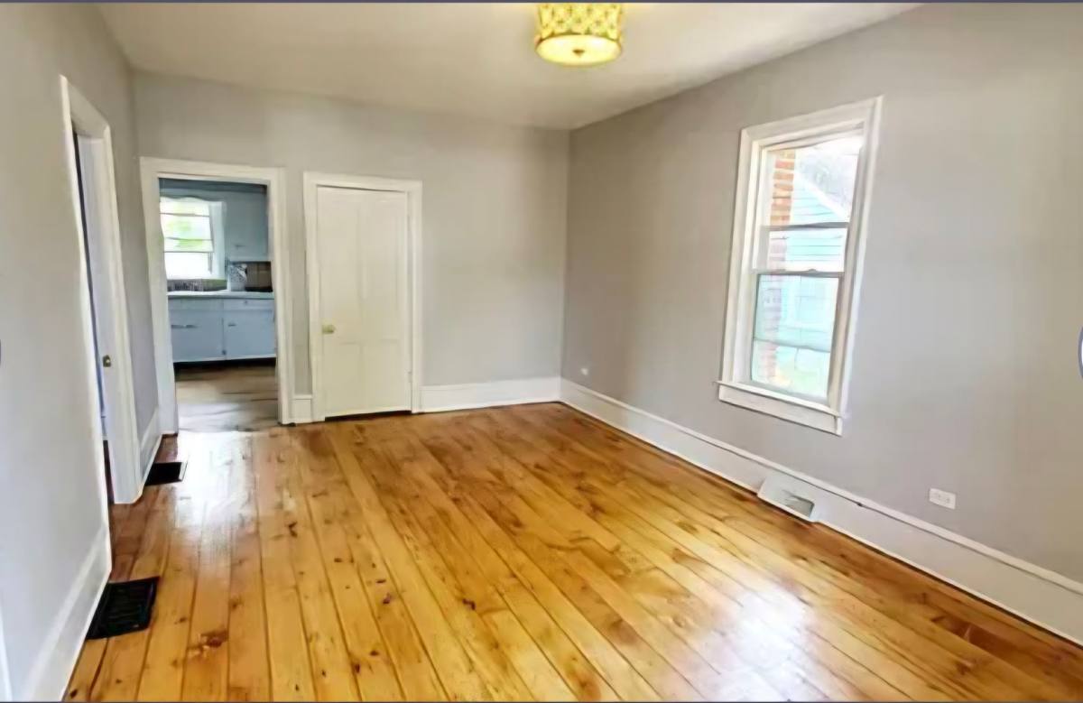 Townhouse for rent at 850 Fulton St W, Grand Rapids, MI 49504