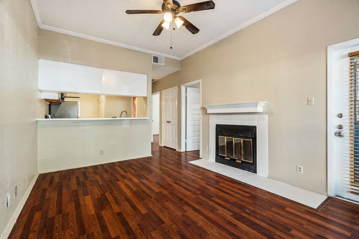 Apartment for rent at 807 W 25th, Austin, TX 78705