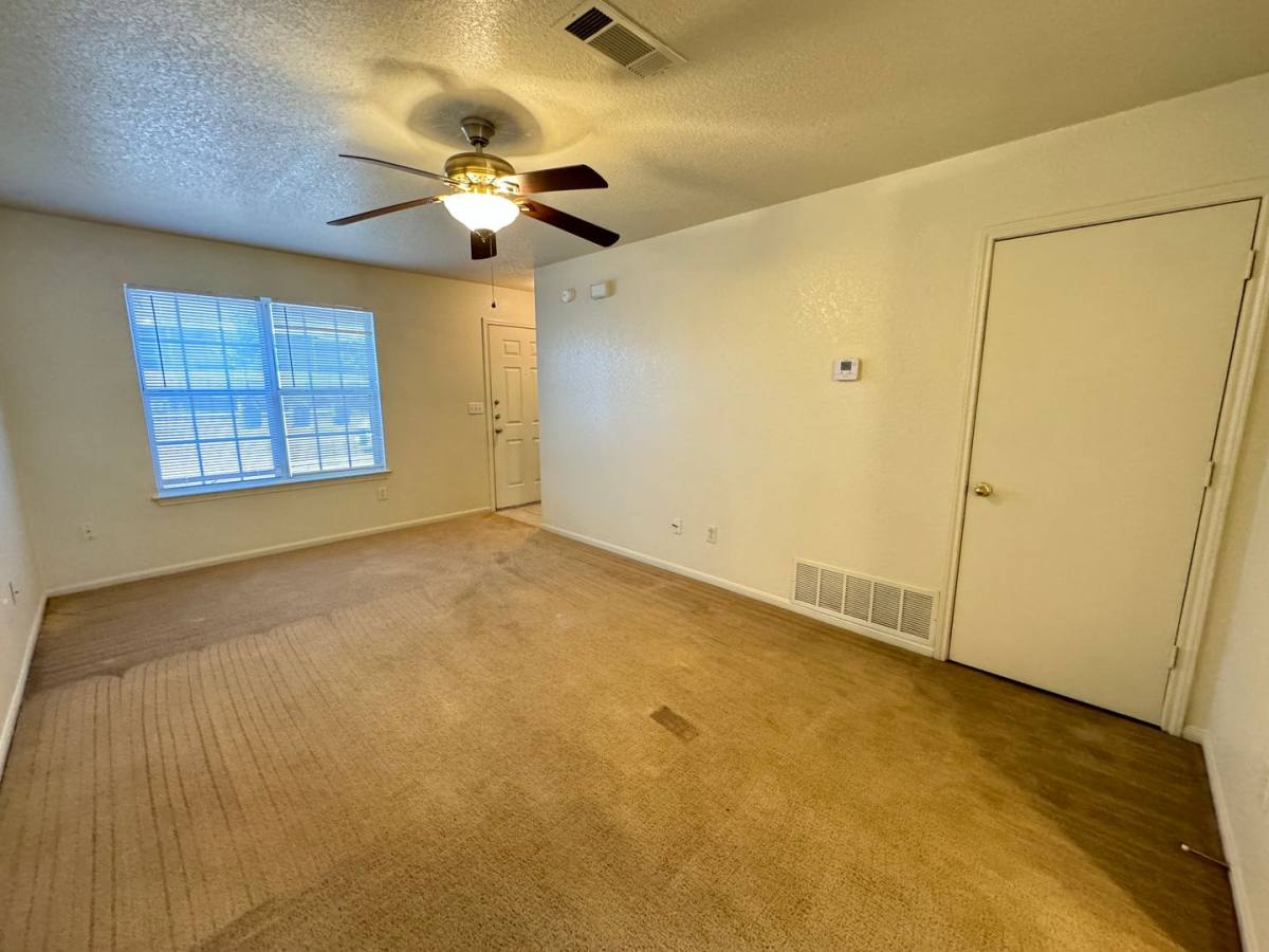 Apartment for rent at 205 Lydia Dr, Killeen, TX 76541