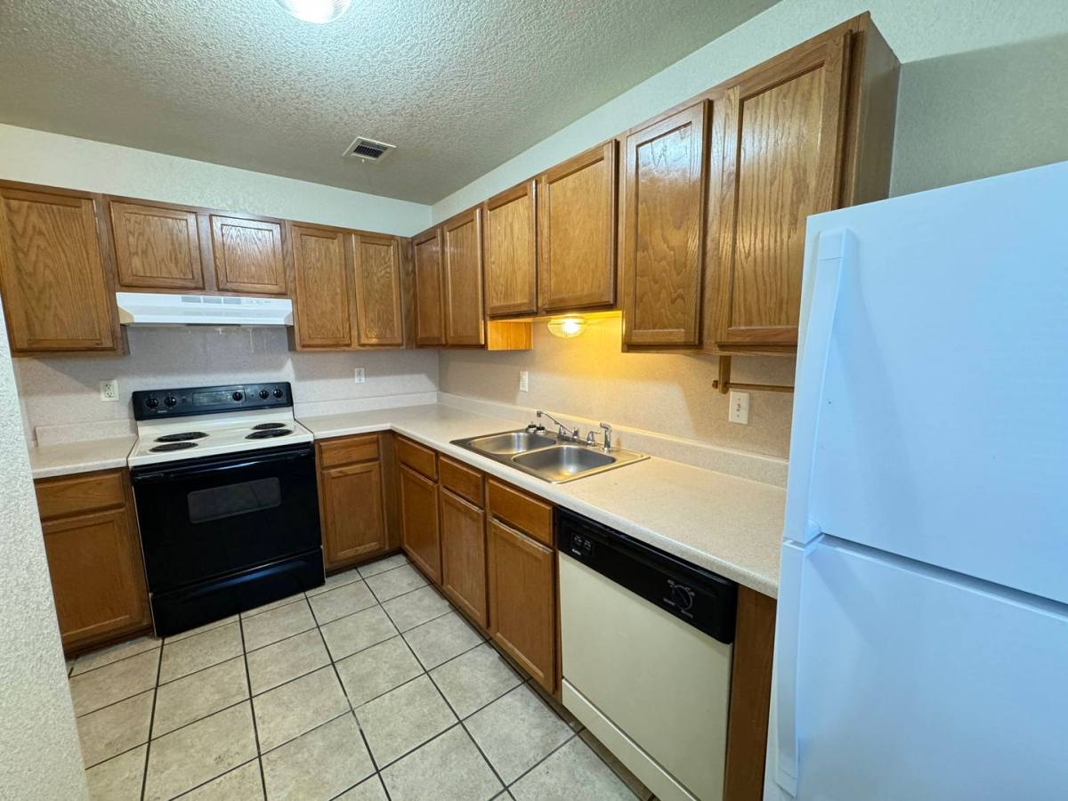 Apartment for rent at 205 Lydia Dr, Killeen, TX 76541