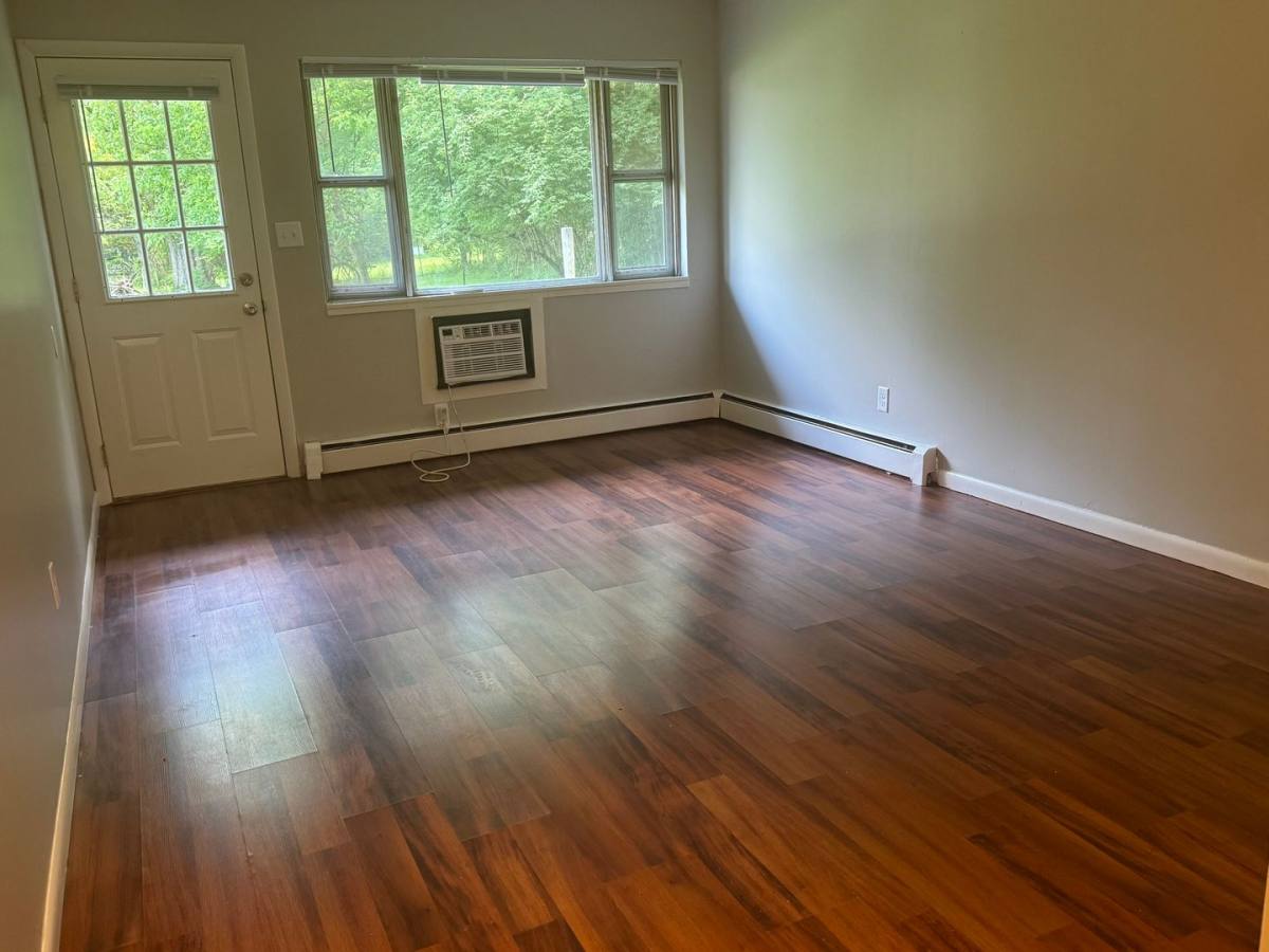 Apartment for rent at 1707 Huntington Dr, Bloomington, IN 47401